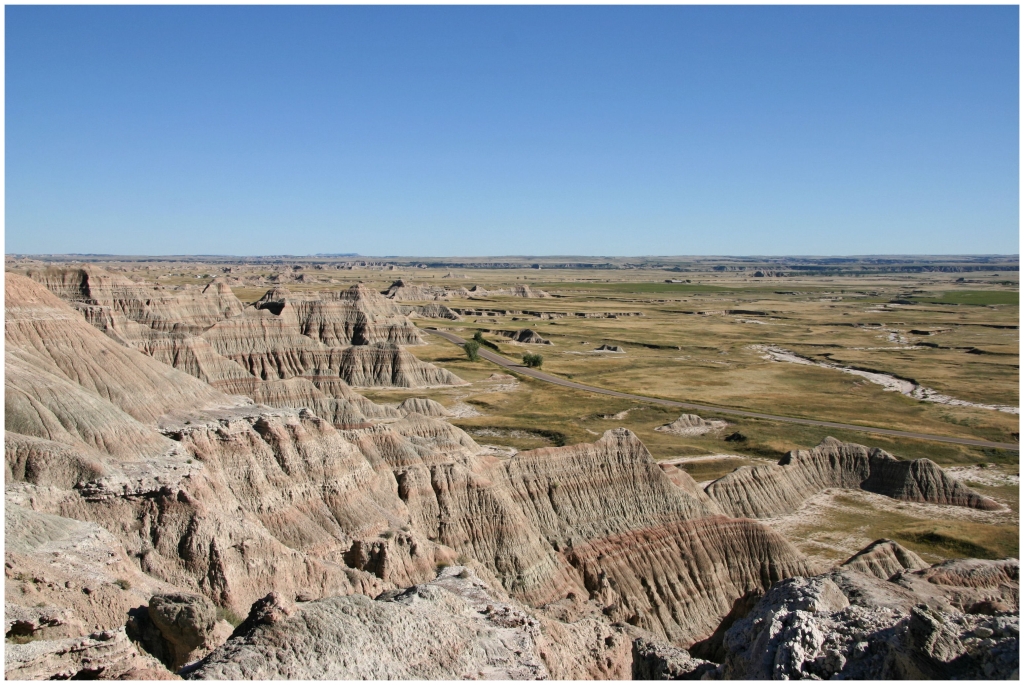 06 - Badlands NP (10).jpg